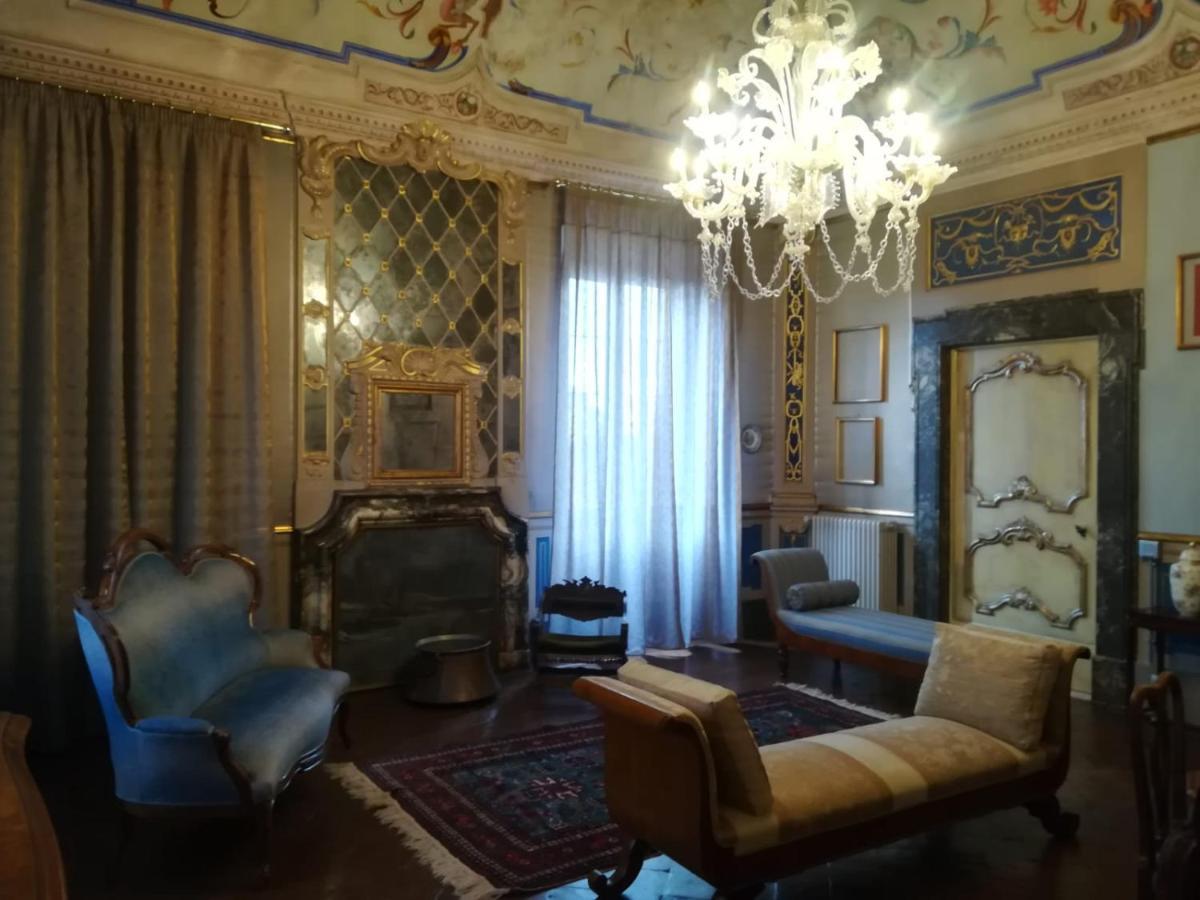 Boutique Apartment Urbino Extérieur photo