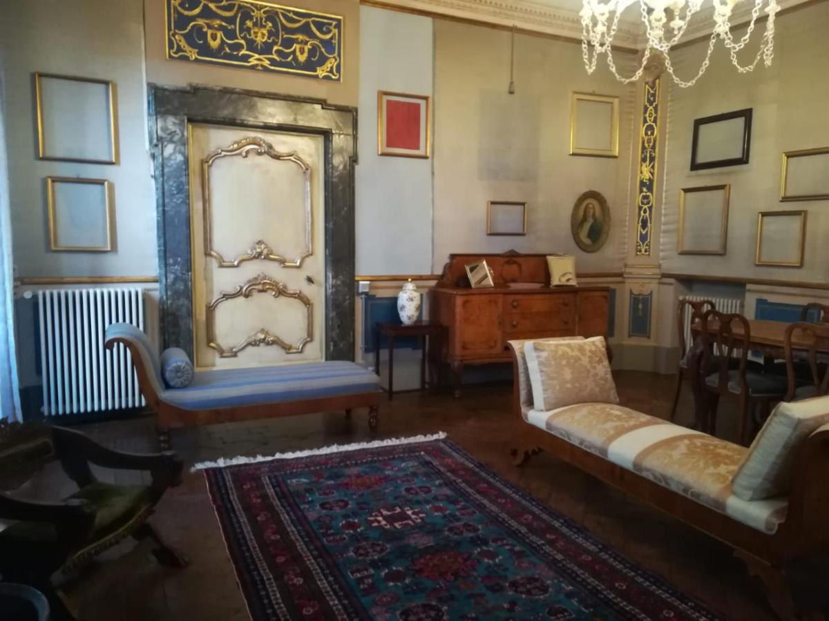 Boutique Apartment Urbino Extérieur photo